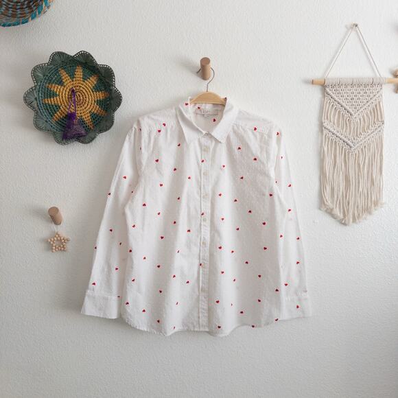 LOFT Crisp White Casual Button Down Shirt with Hearts and Swiss Dots Size Medium - Picture 3 of 4